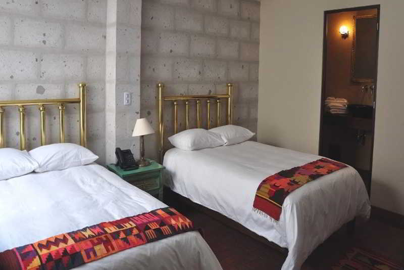 ארקוויפה Katari Hotel At Plaza De Armas מראה חיצוני תמונה