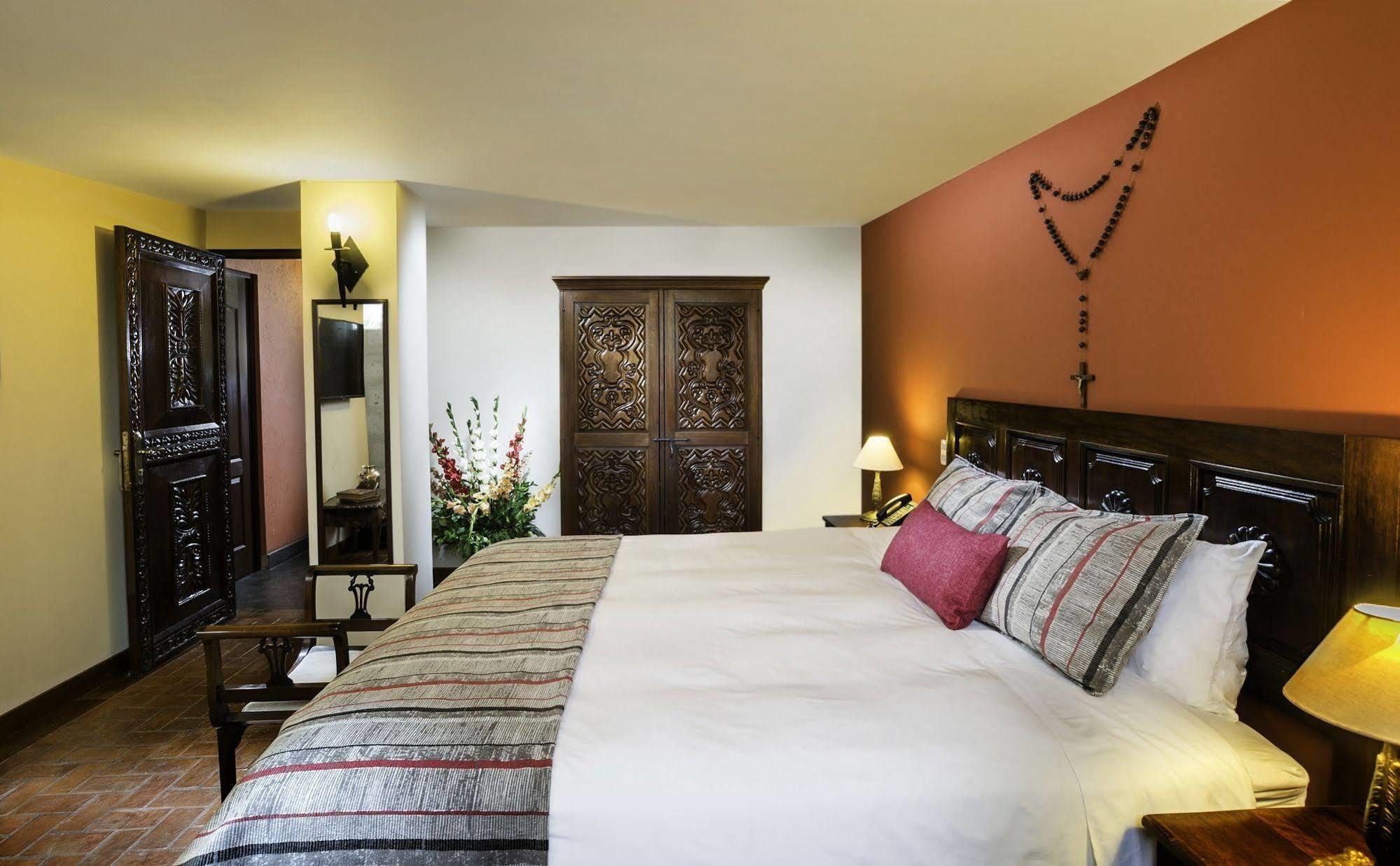 ארקוויפה Katari Hotel At Plaza De Armas מראה חיצוני תמונה